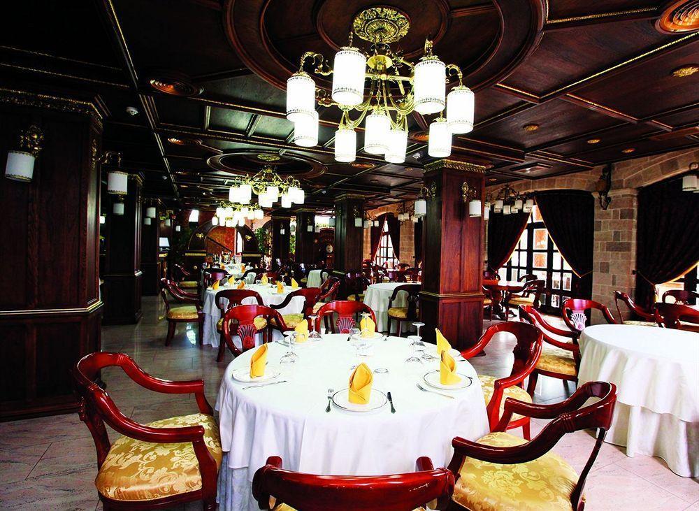 Hotel Dinasty Tirana