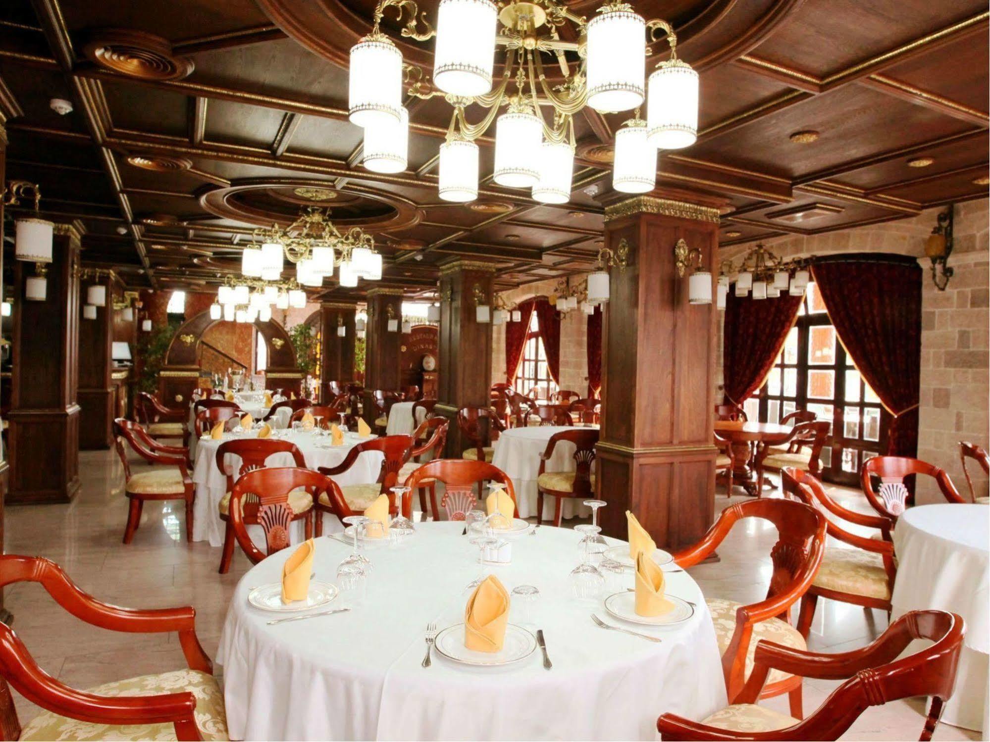 Dinasty Hotel Tirana